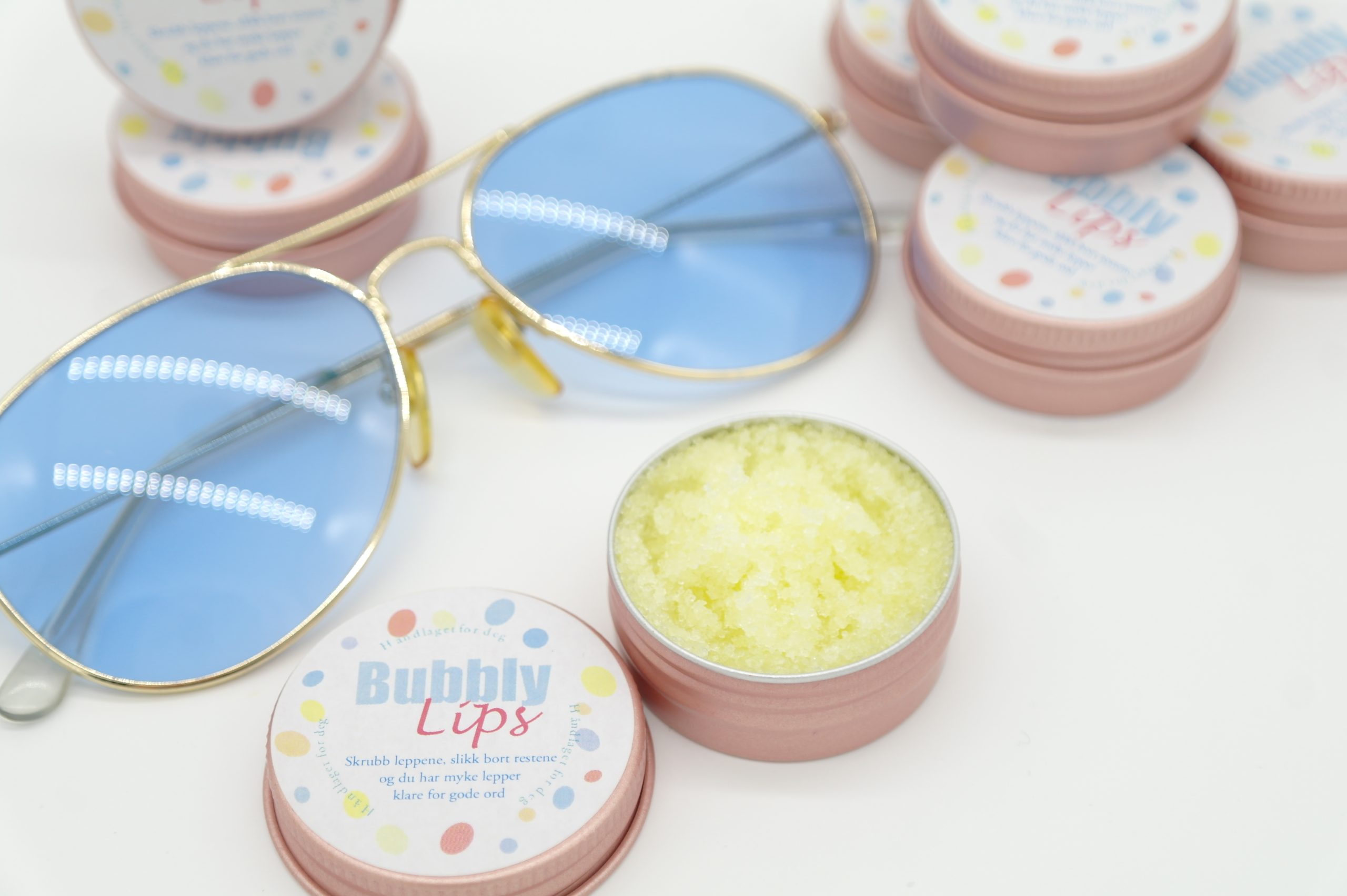 Bubbly lips Pineapple